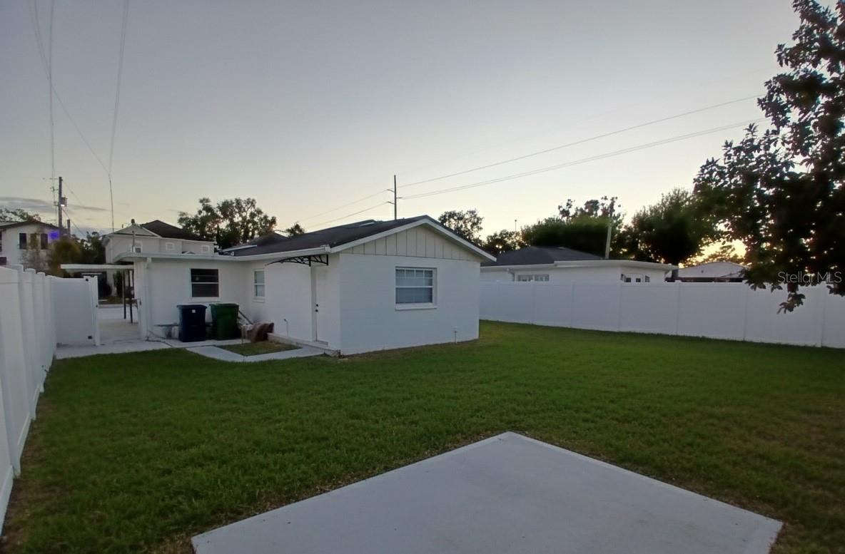 Image 3 of 25 For 3321 Palmetto Street