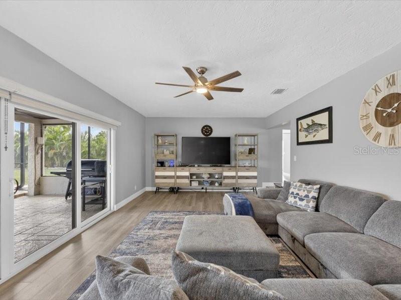 Image 12 of 78 For 6349 Spanish Main Drive