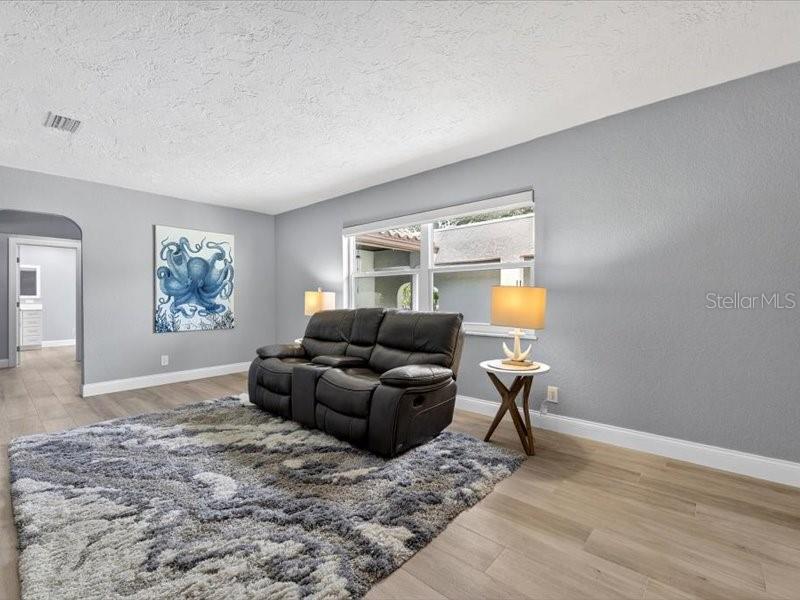 Image 31 of 78 For 6349 Spanish Main Drive