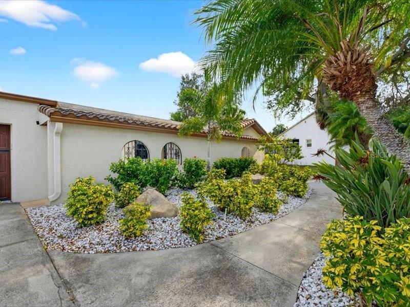 Image 68 of 78 For 6349 Spanish Main Drive