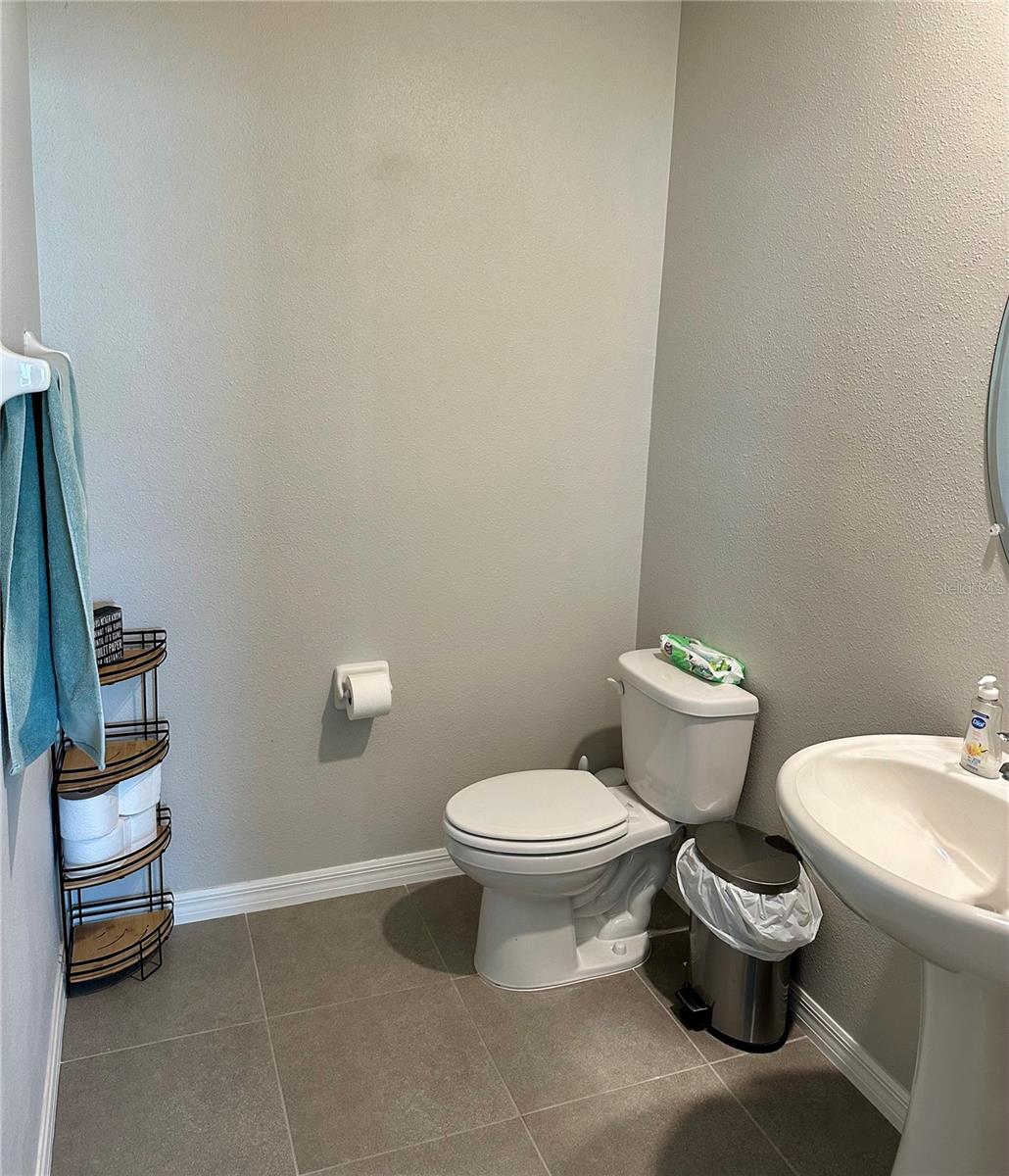 Image 11 of 27 For 32860 Brooks Hawk Lane