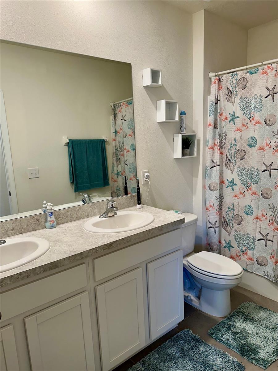 Image 13 of 27 For 32860 Brooks Hawk Lane