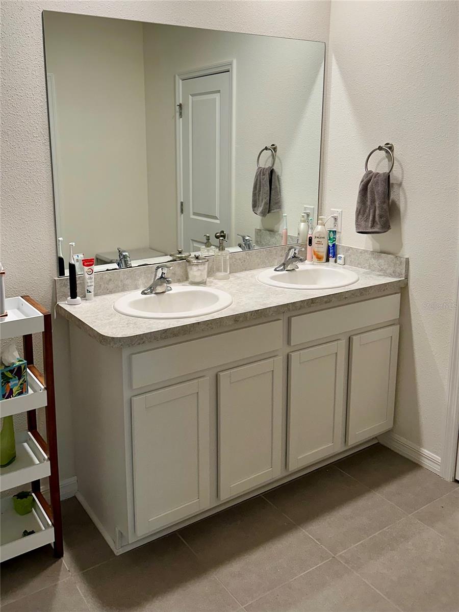 Image 19 of 27 For 32860 Brooks Hawk Lane