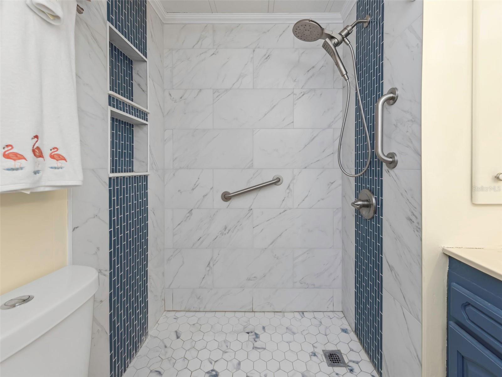 Image 28 of 60 For 1100 Belcher Road S 210