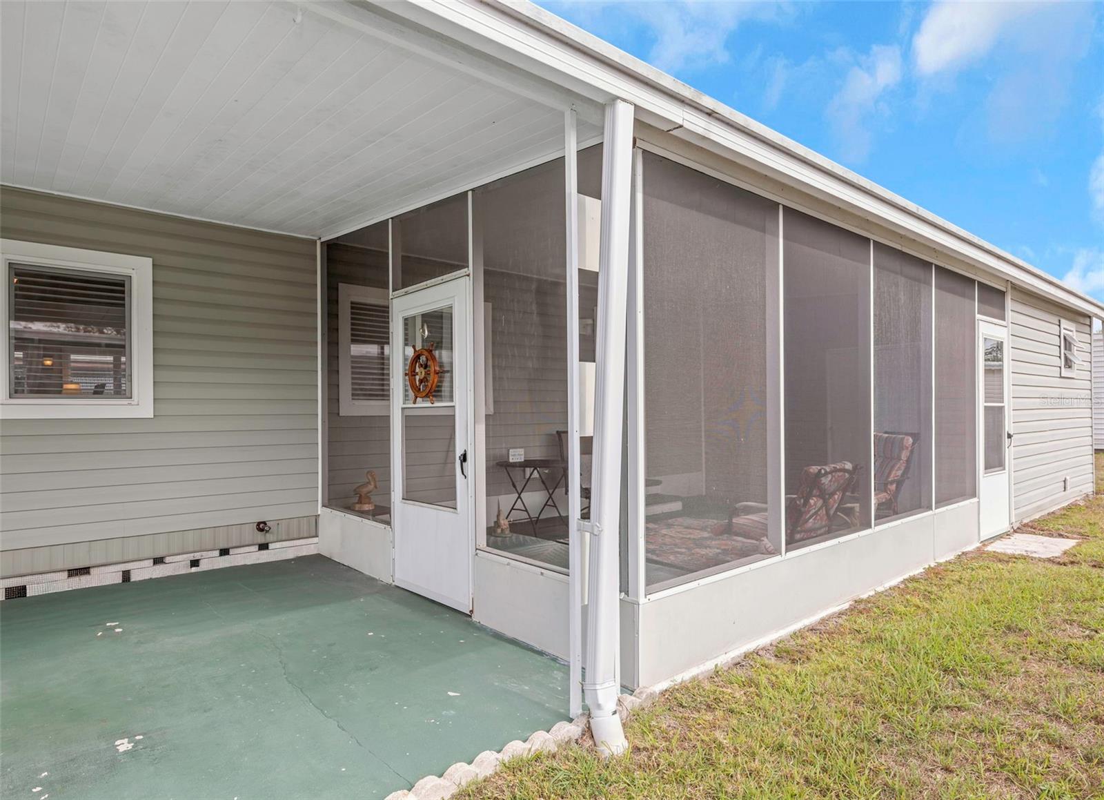 Image 6 of 60 For 1100 Belcher Road S 210