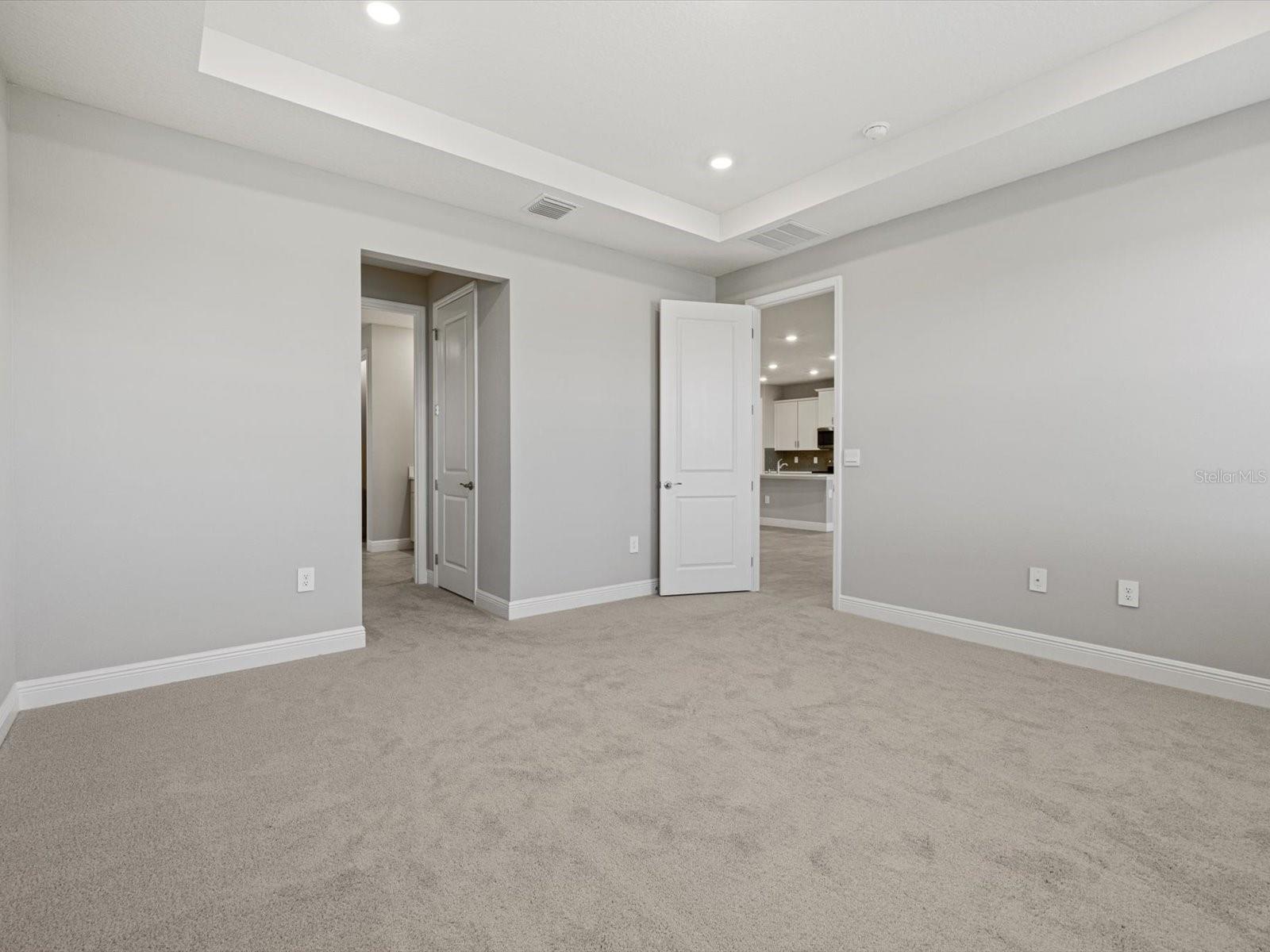 Image 19 of 27 For 17707 Gulf Ranch Place