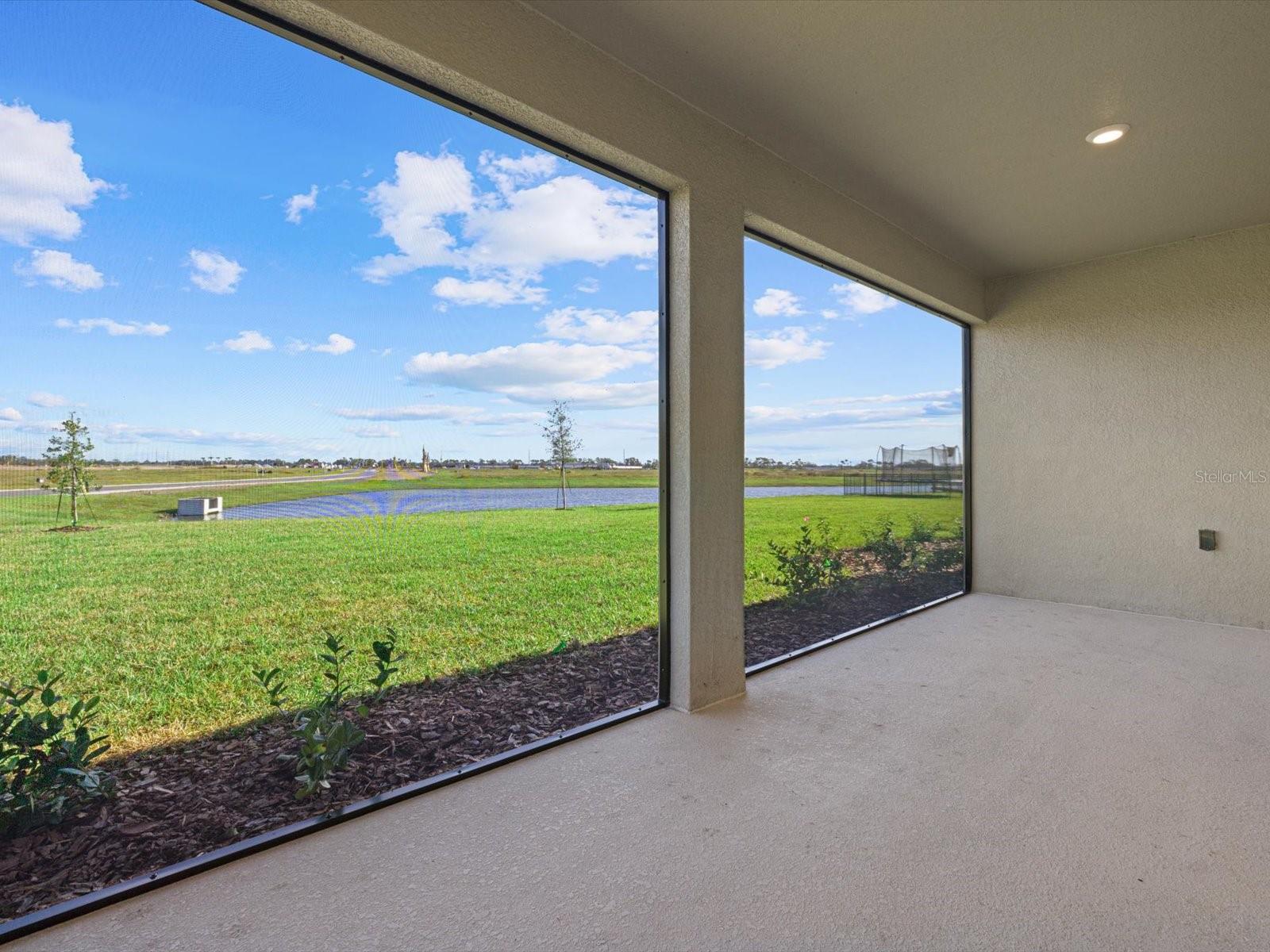 Image 5 of 27 For 17707 Gulf Ranch Place