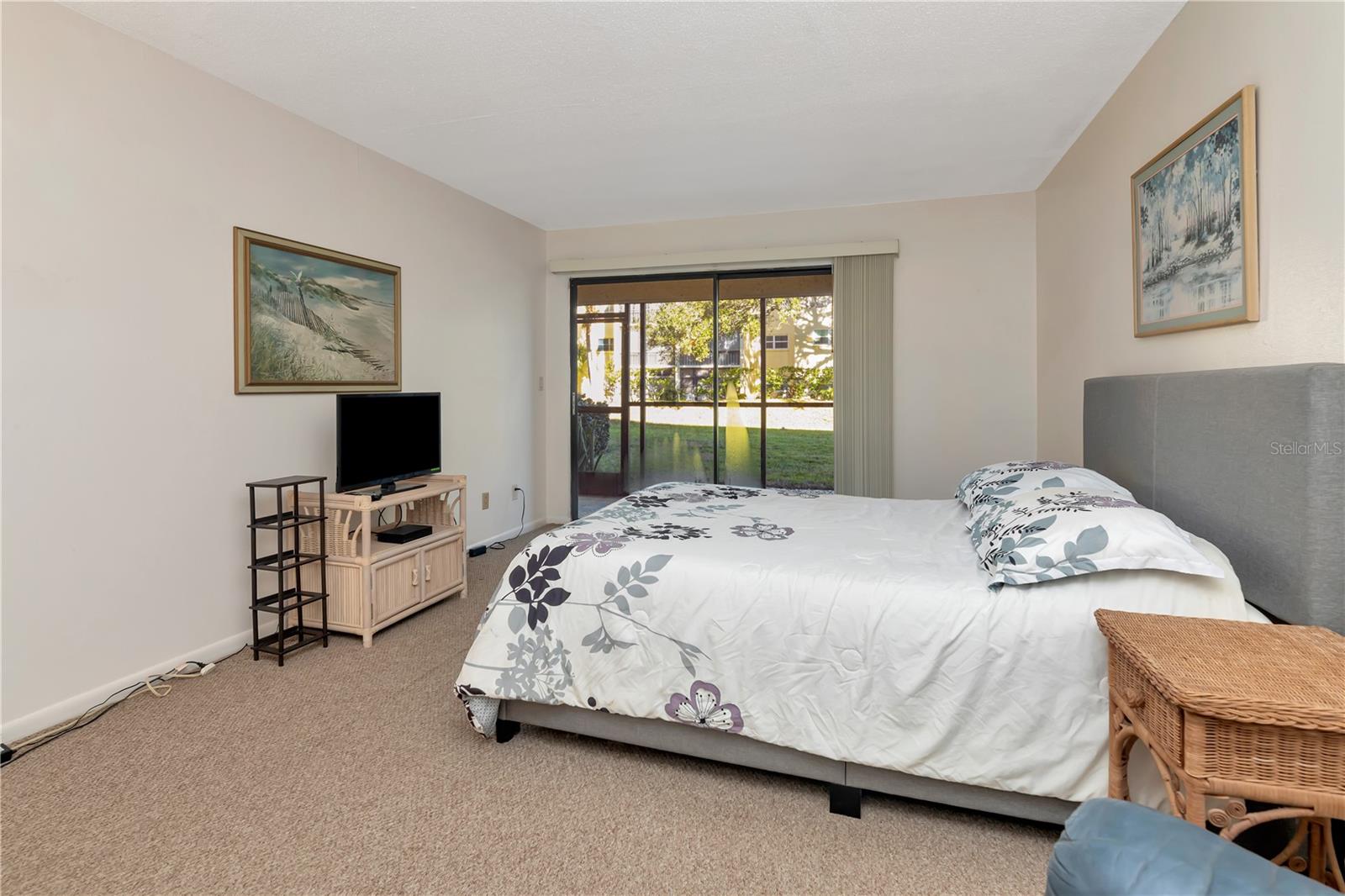 Image 14 of 34 For 11485 Oakhurst Road A105