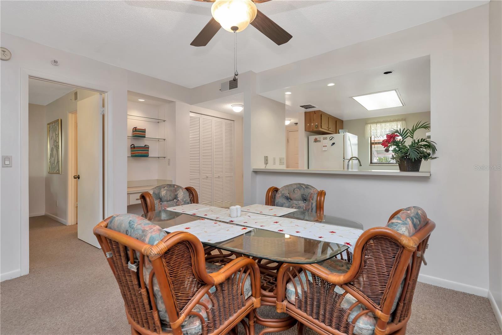 Image 9 of 34 For 11485 Oakhurst Road A105