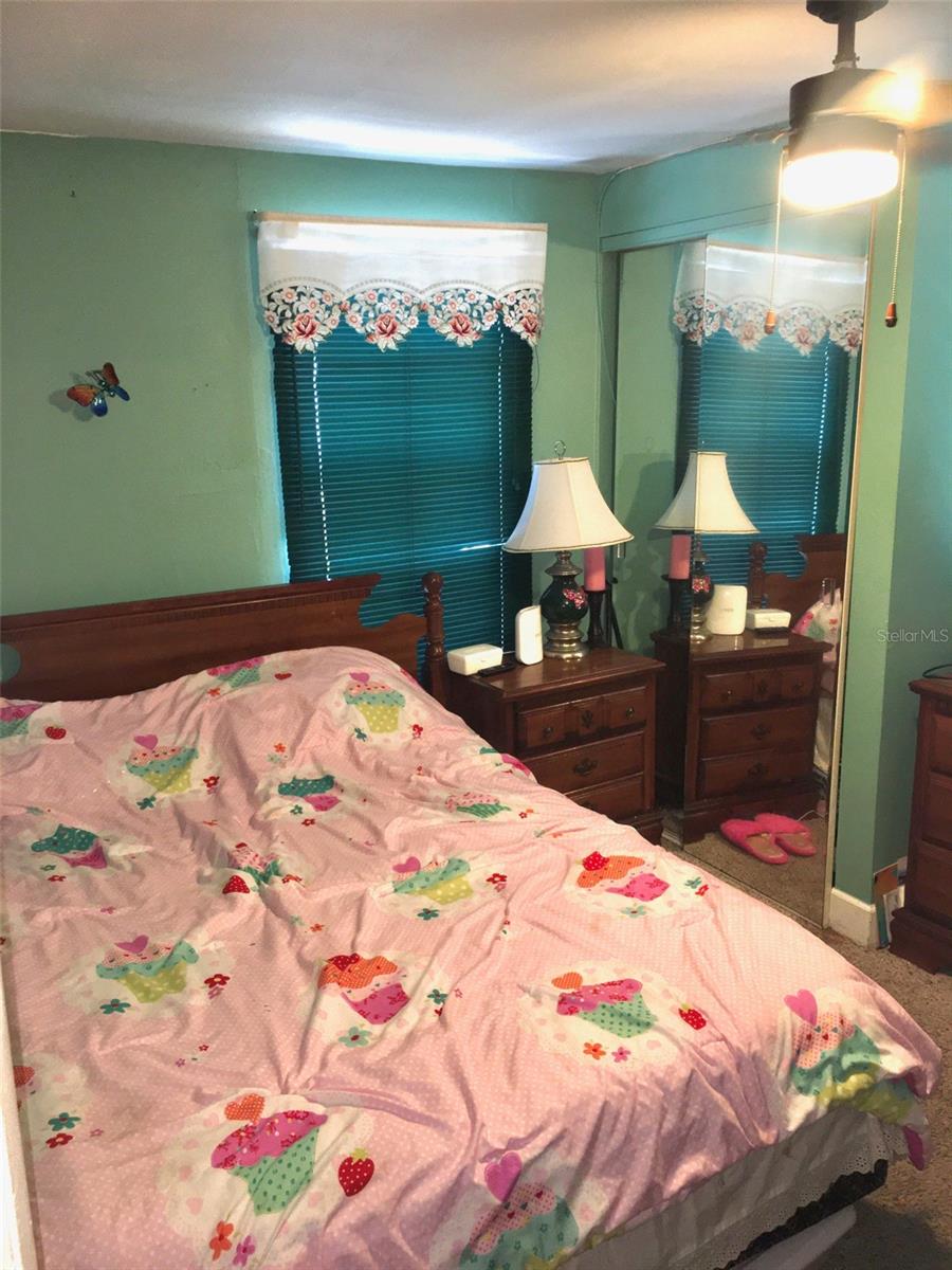 Image 5 of 7 For 8216 19th Street