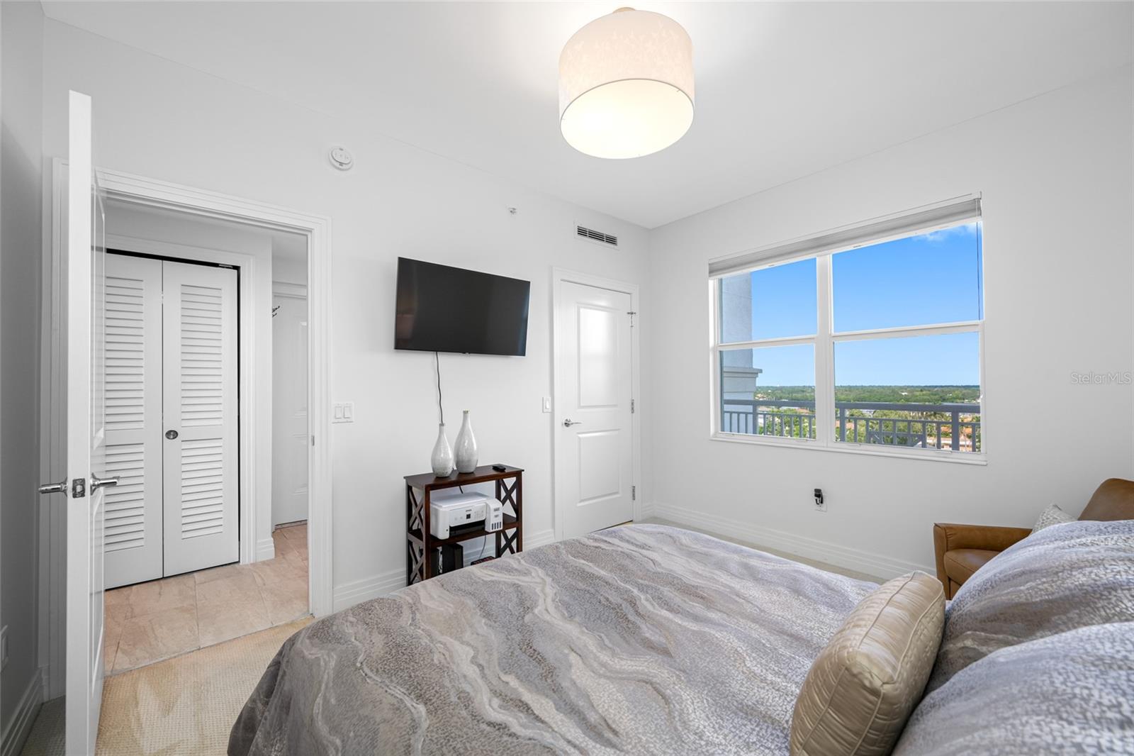 Image 20 of 34 For 1325 Snell Isle Boulevard Ne 810