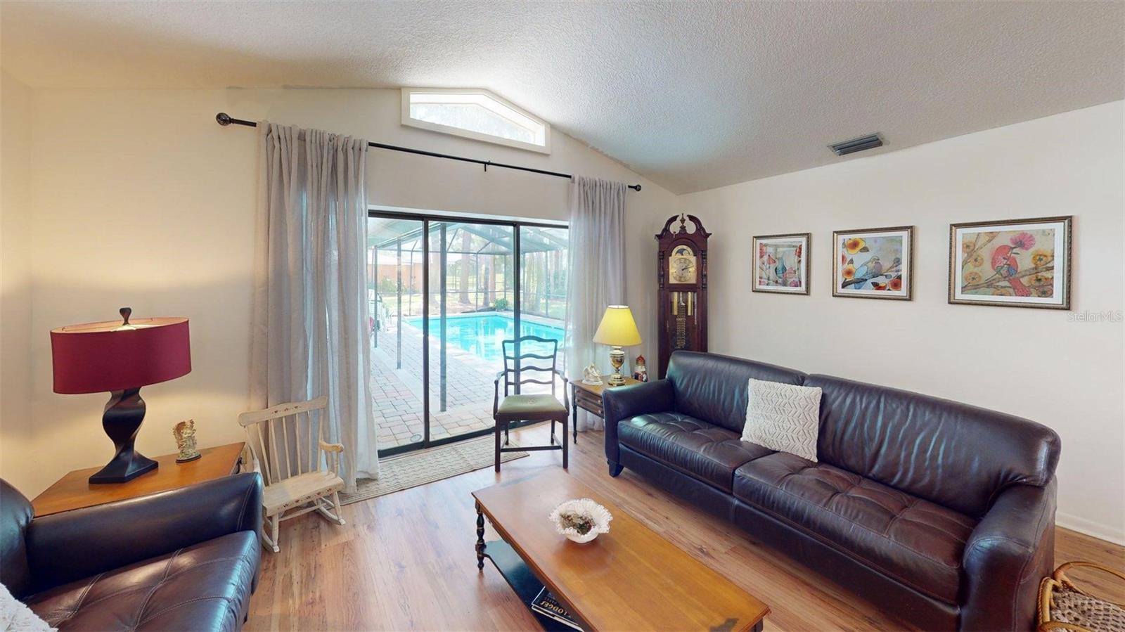 Image 11 of 47 For 2215 Toniwood Lane