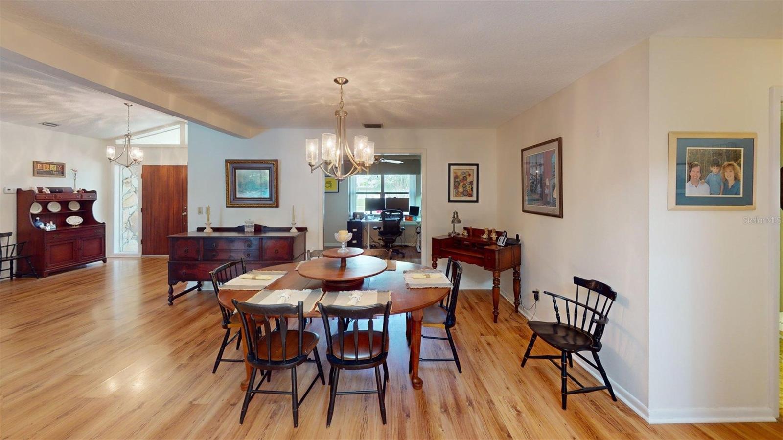 Image 13 of 47 For 2215 Toniwood Lane