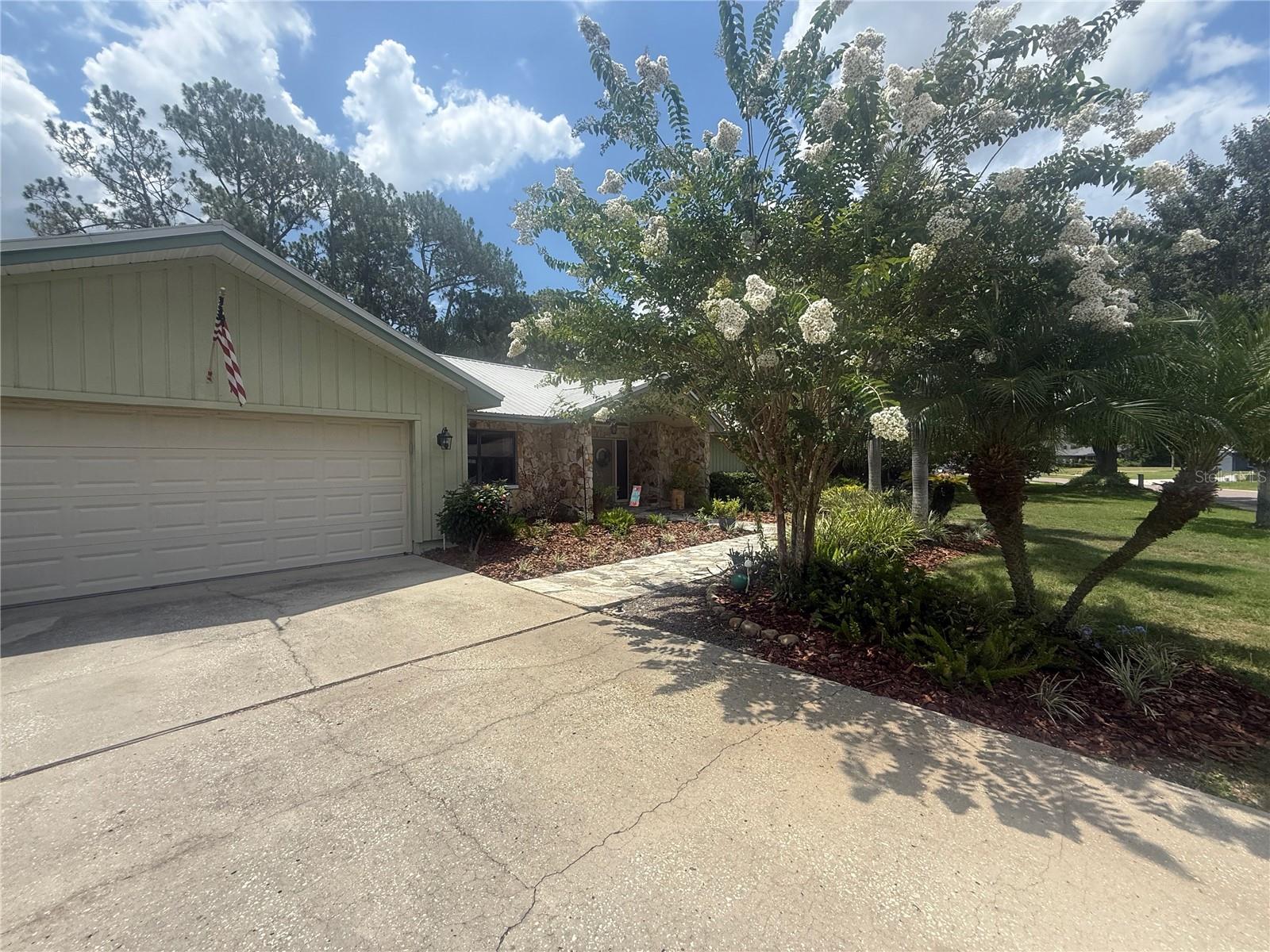 Image 5 of 47 For 2215 Toniwood Lane