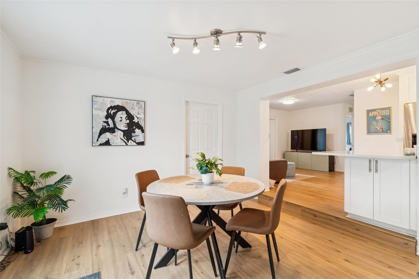 Image 16 of 50 For 7631 18th Way N