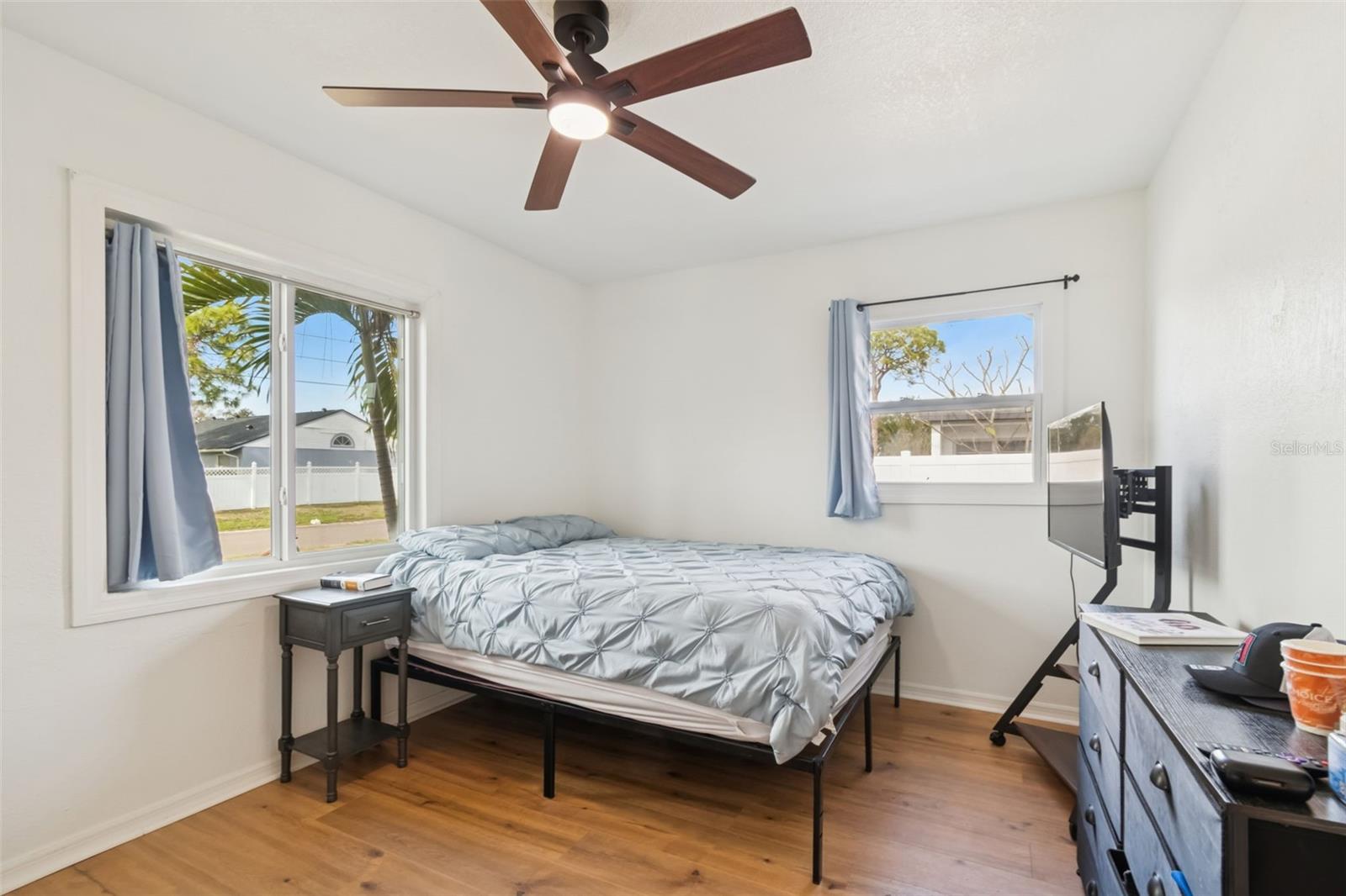 Image 23 of 50 For 7631 18th Way N