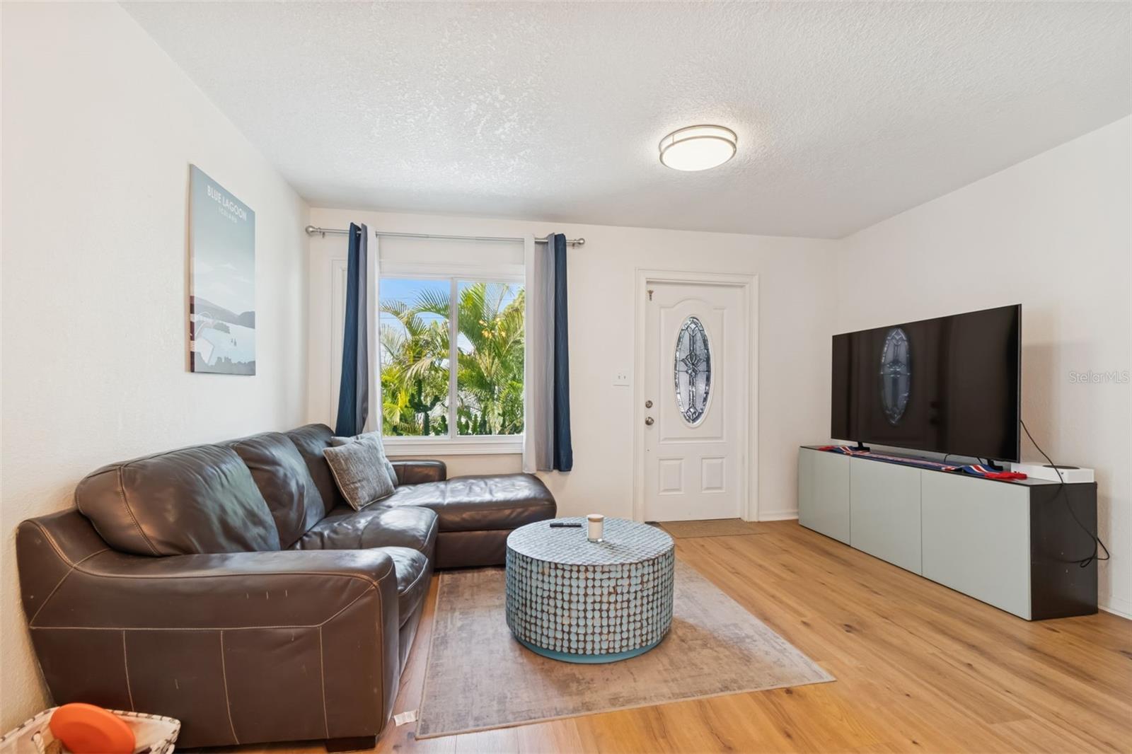 Image 5 of 50 For 7631 18th Way N