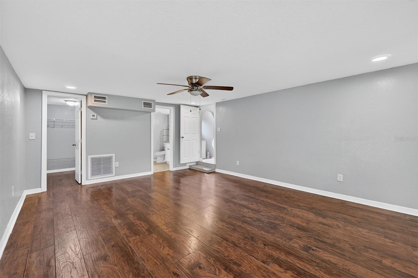 Image 21 of 36 For 1908 Jean Street