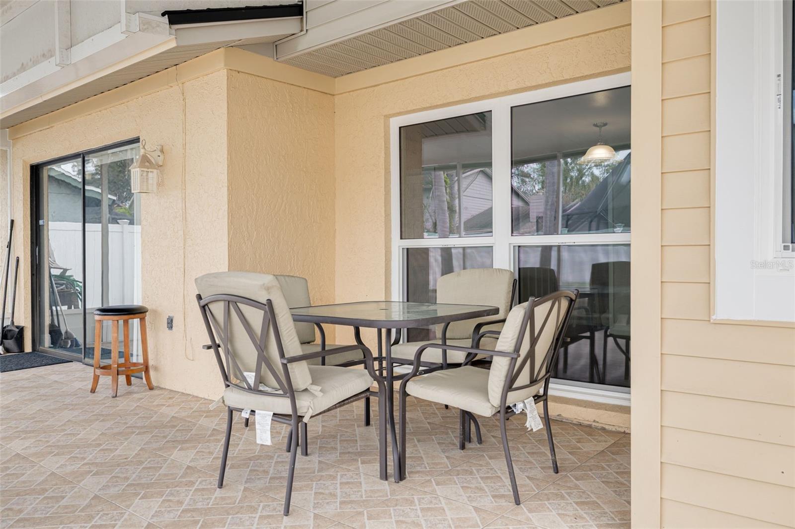 Image 21 of 44 For 10904 Autumn Oak Place