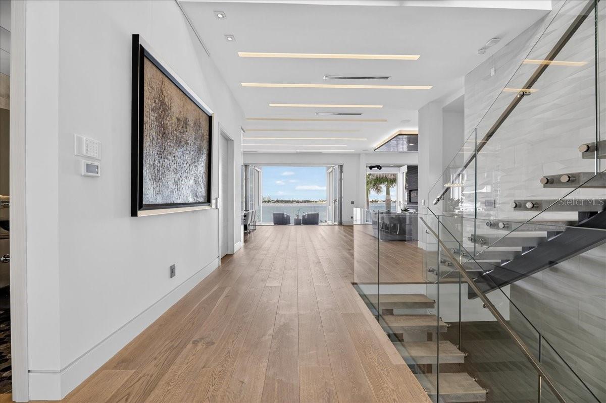 Image 14 of 77 For 1320 Boca Ciega Isle Drive