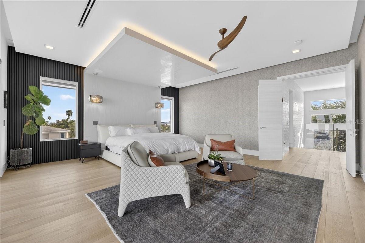 Image 17 of 77 For 1320 Boca Ciega Isle Drive