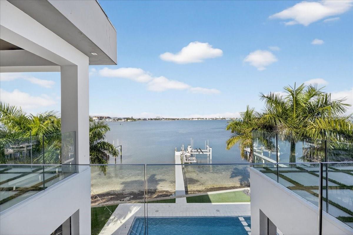 Image 27 of 77 For 1320 Boca Ciega Isle Drive