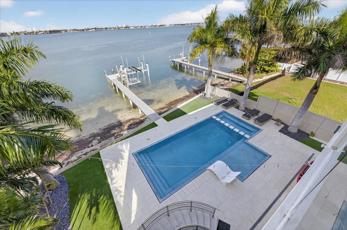 Image 30 of 77 For 1320 Boca Ciega Isle Drive