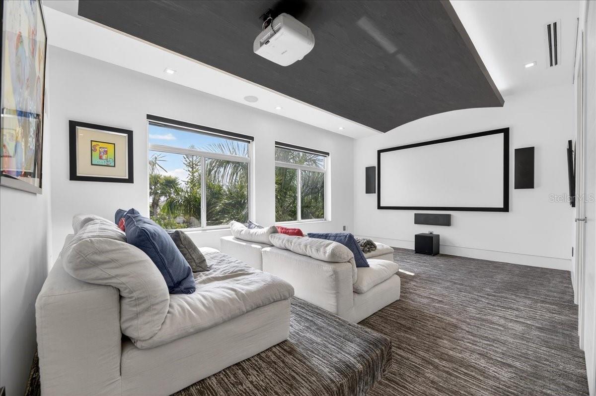 Image 31 of 77 For 1320 Boca Ciega Isle Drive