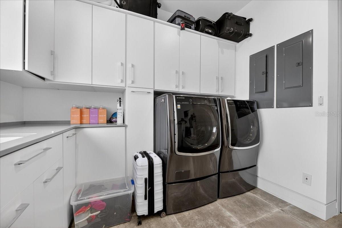 Image 34 of 77 For 1320 Boca Ciega Isle Drive