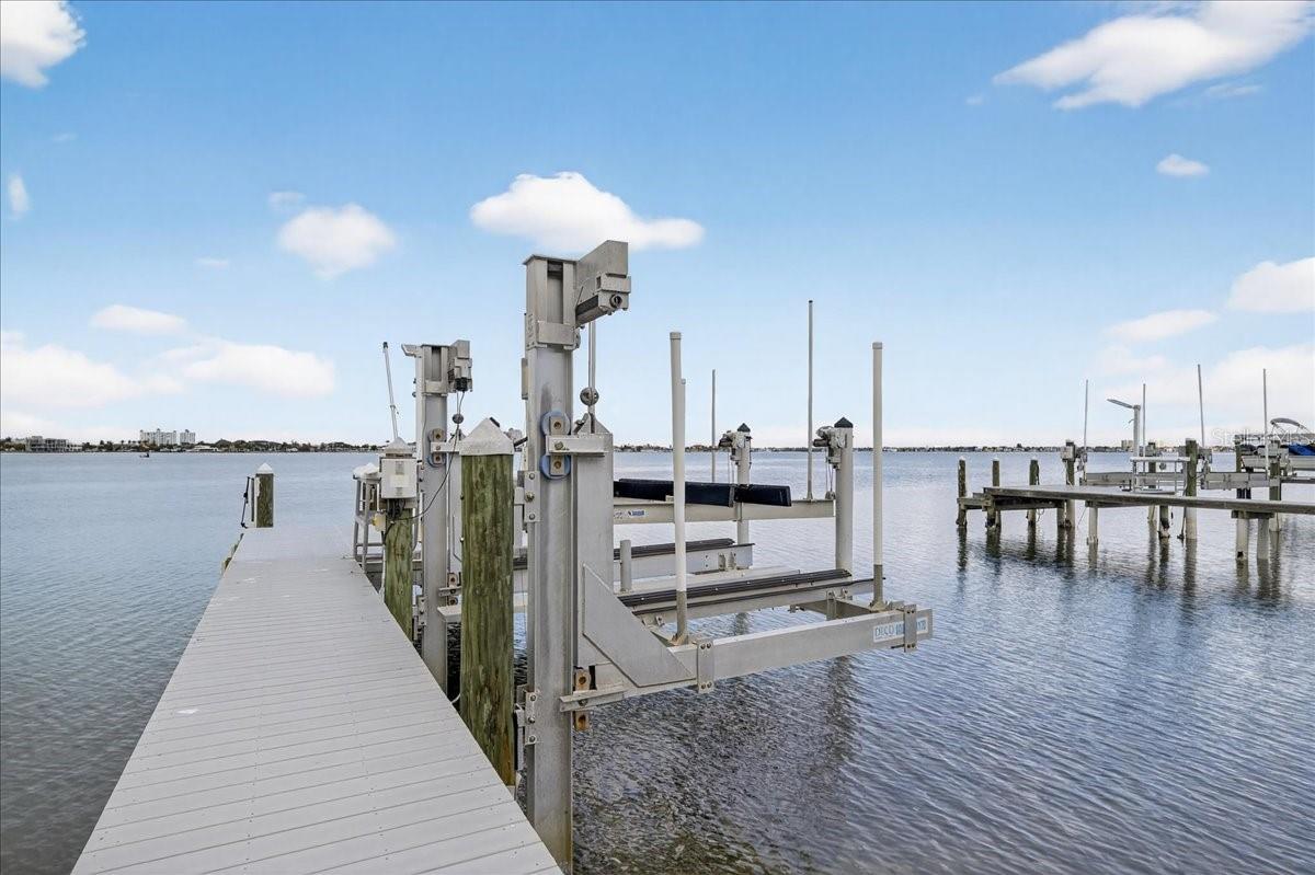 Image 40 of 77 For 1320 Boca Ciega Isle Drive