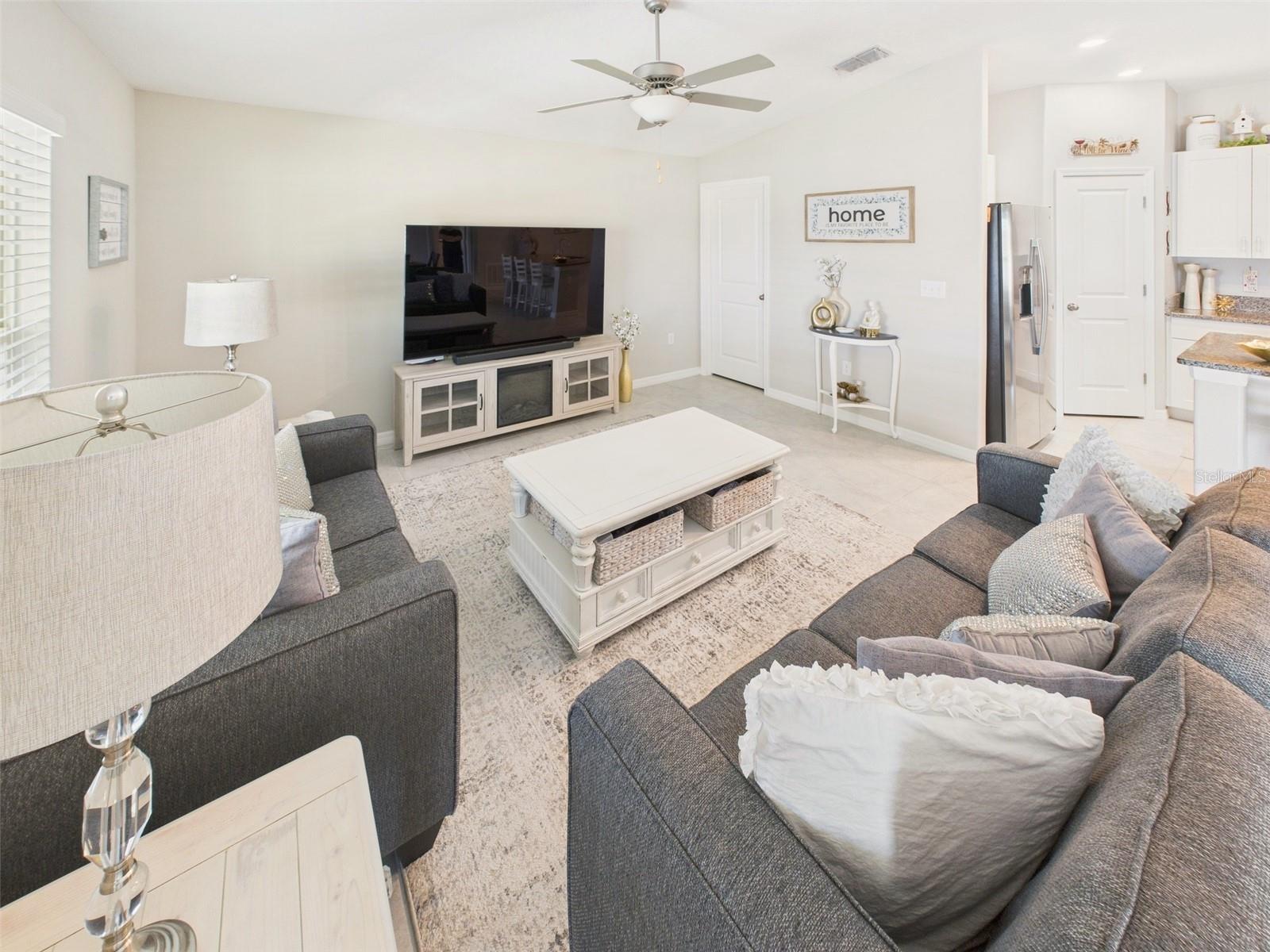 Image 12 of 31 For 7011 King Creek Drive