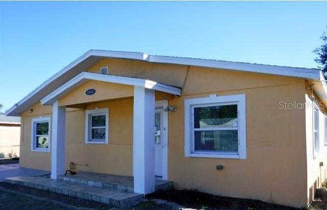 Image 3 of 16 For 2312 22nd Avenue Sw