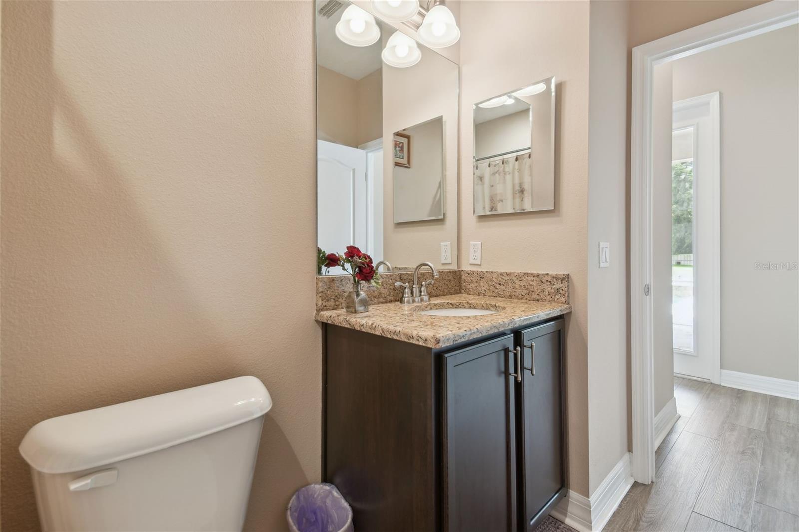 Image 31 of 70 For 2566 Lake Manor Drive