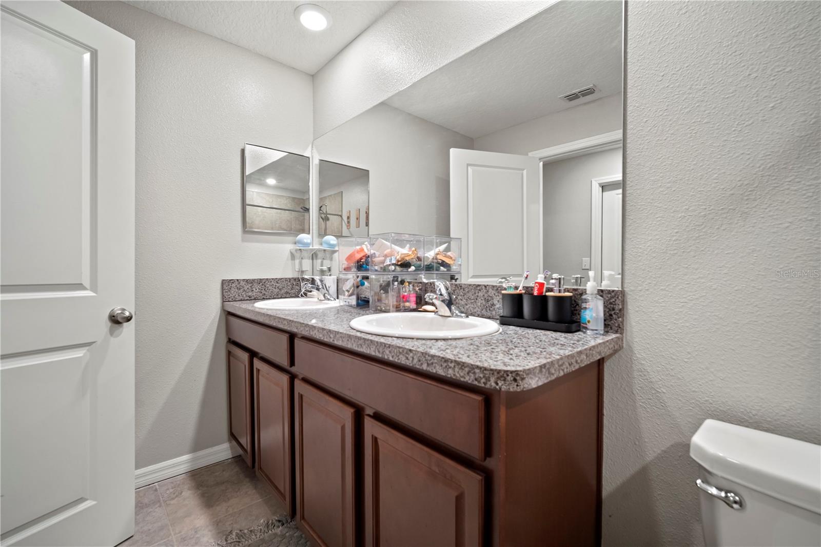 Image 35 of 45 For 7621 Ginger Lily Court