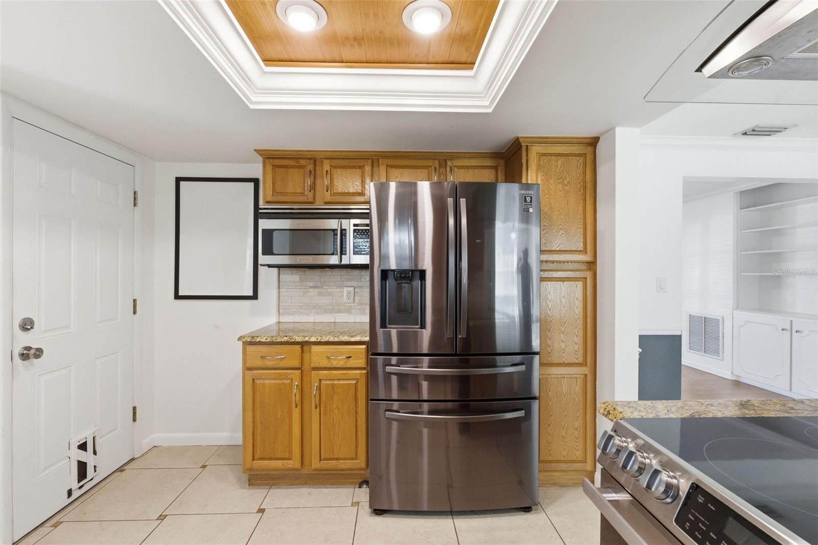 Image 29 of 46 For 14108 110th Terrace