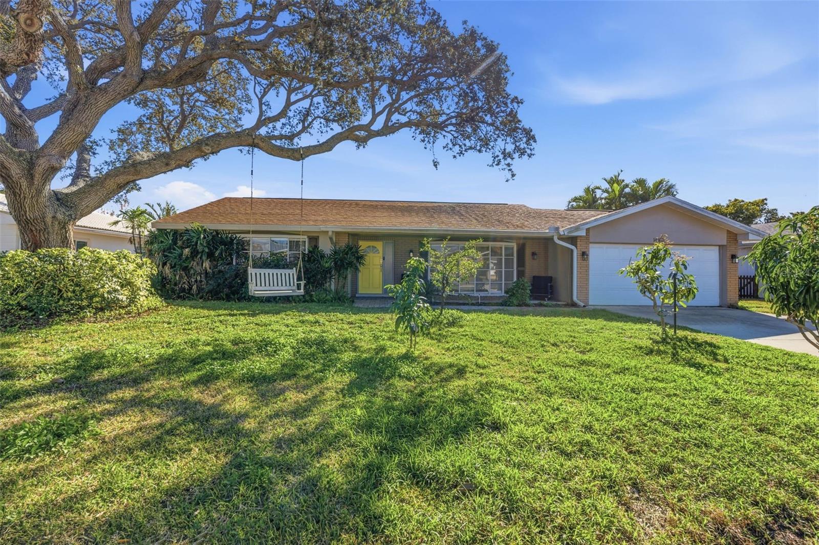 Image 3 of 46 For 14108 110th Terrace