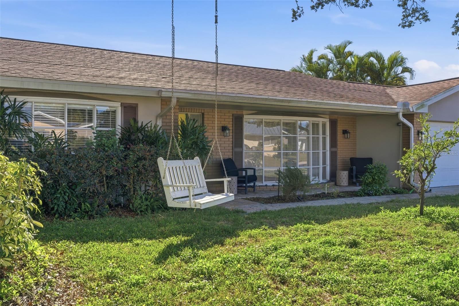 Image 4 of 46 For 14108 110th Terrace