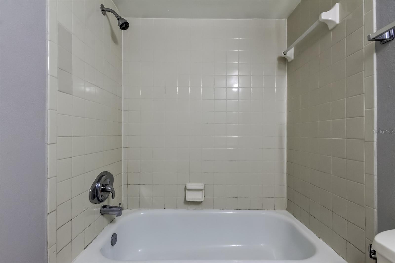 Image 13 of 42 For 5023 Terrace Palms Circle 201