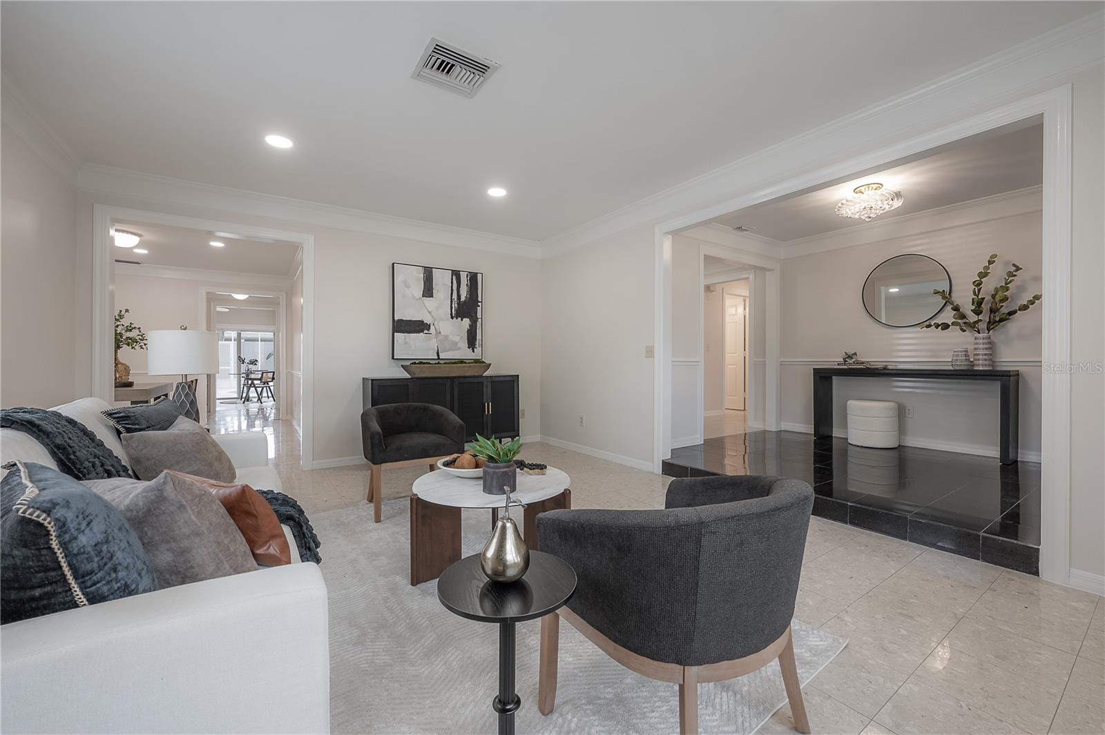 Image 11 of 82 For 2908 Whittington Place