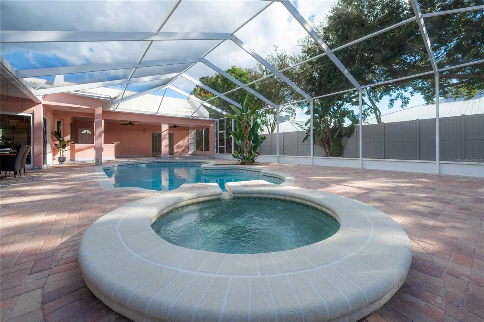 Image 25 of 82 For 2908 Whittington Place