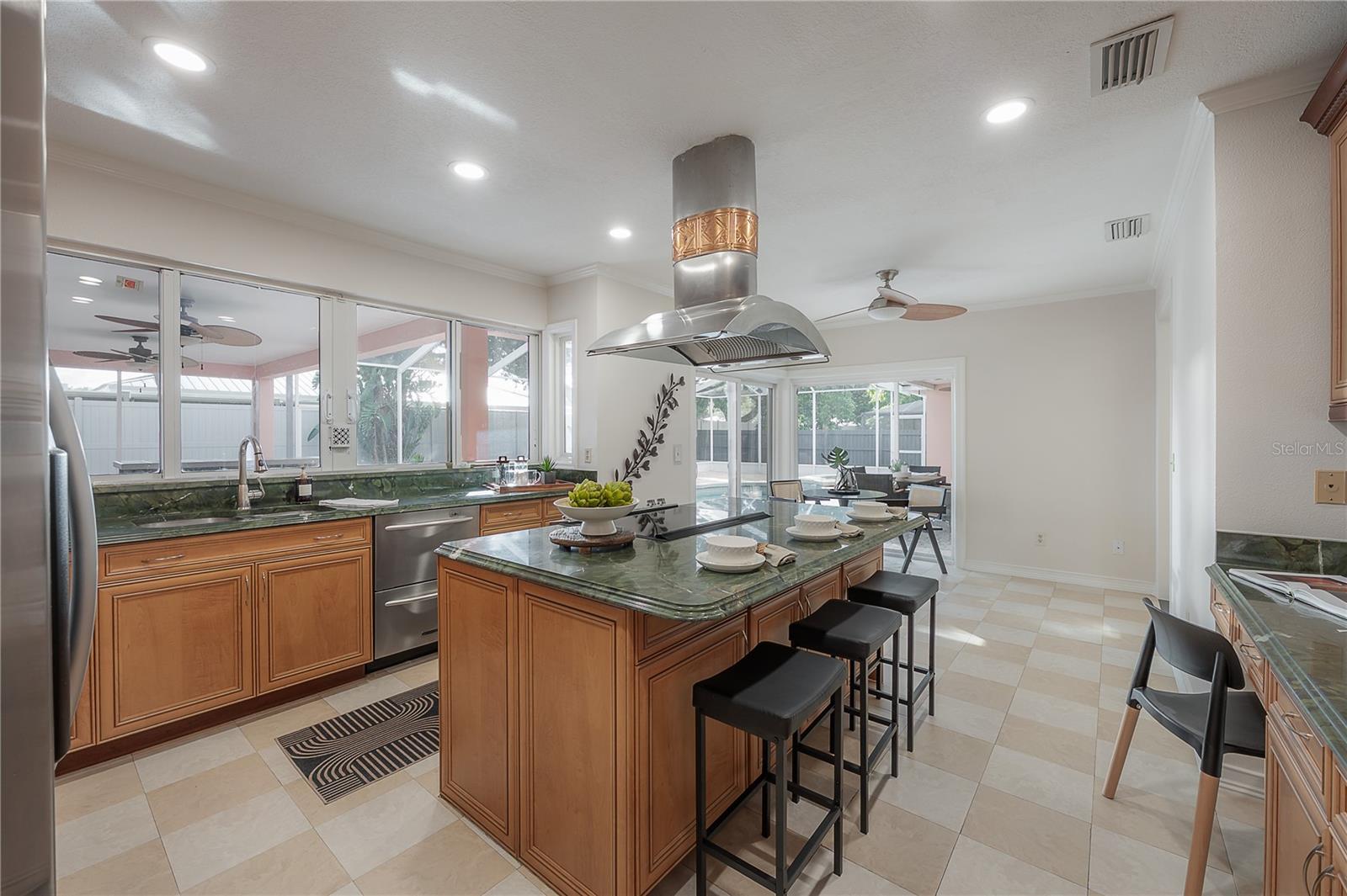 Image 41 of 82 For 2908 Whittington Place