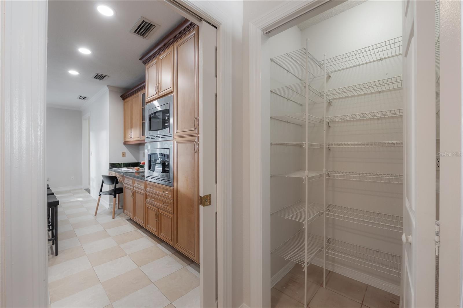 Image 44 of 82 For 2908 Whittington Place