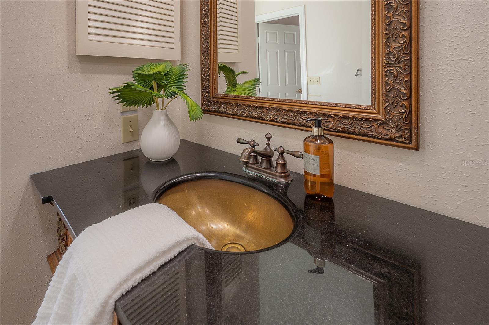 Image 49 of 82 For 2908 Whittington Place