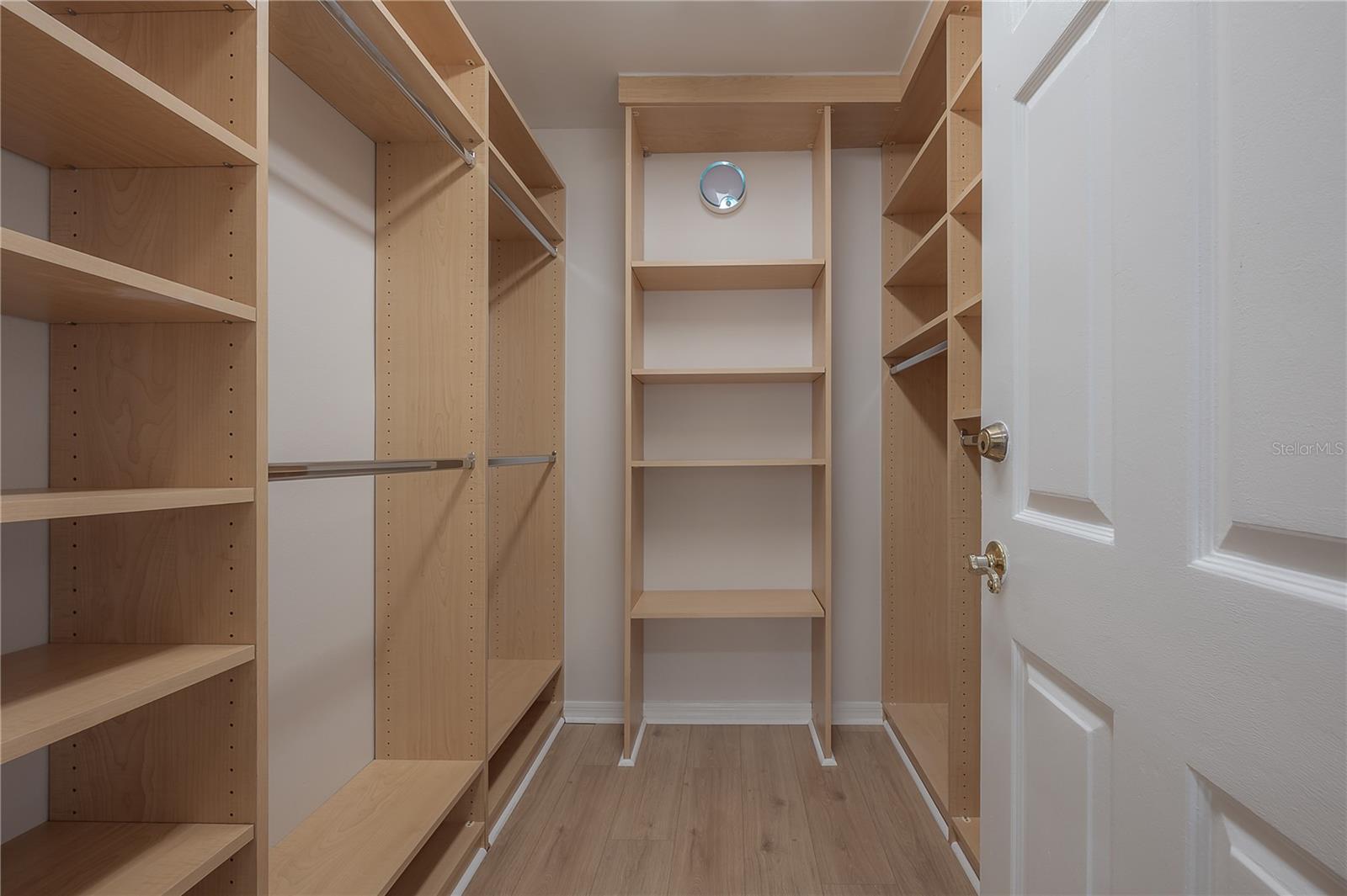 Image 76 of 82 For 2908 Whittington Place