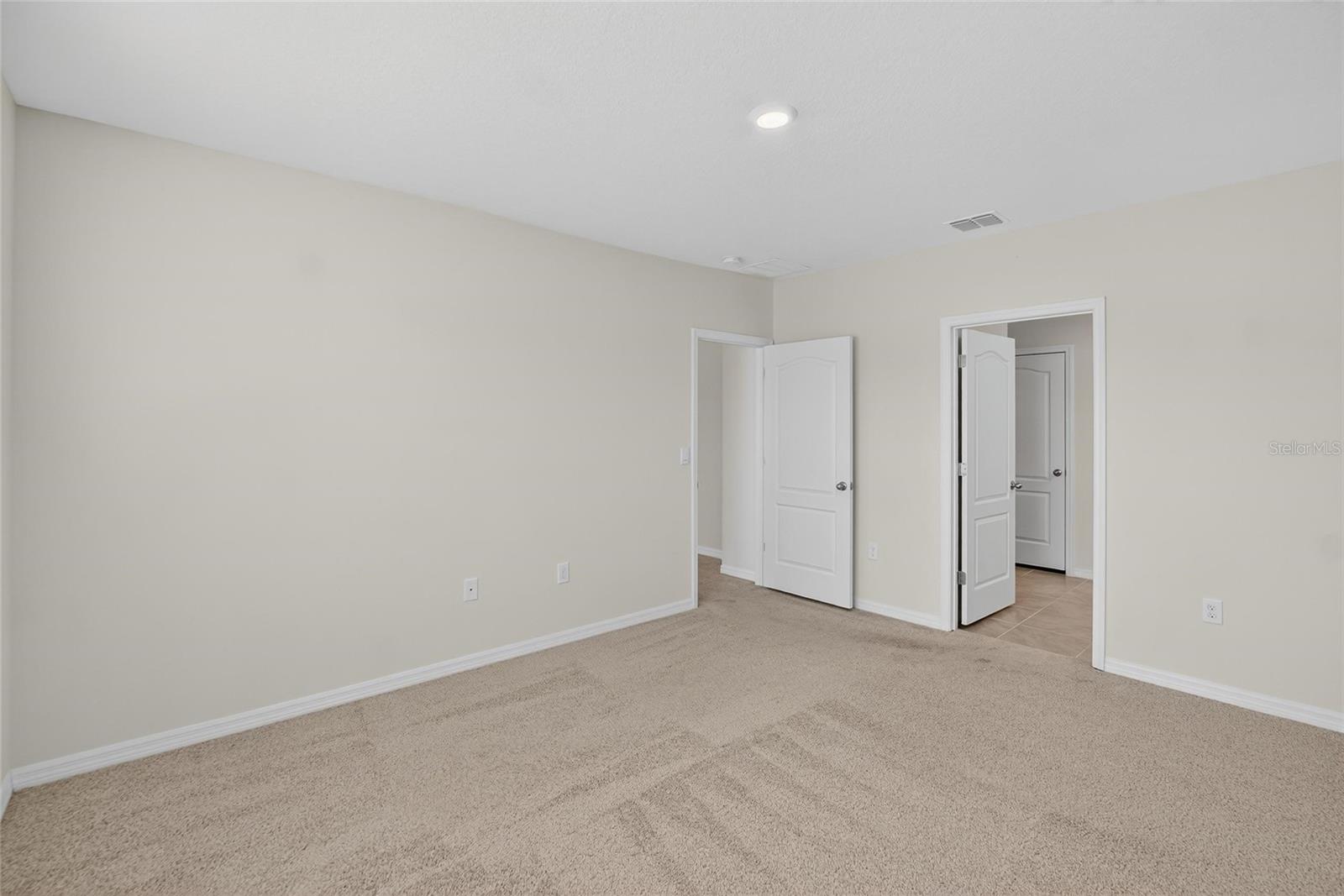 Image 29 of 30 For 820 Sun Burst Road