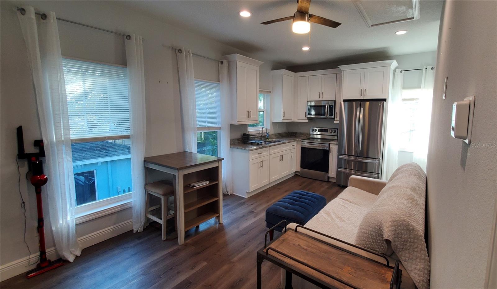 Image 3 of 10 For 4735 1st Avenue N 2