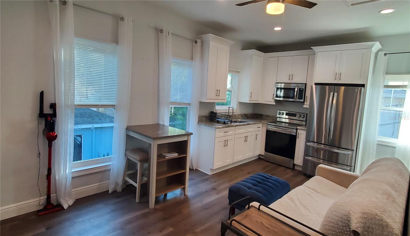 Image 6 of 10 For 4735 1st Avenue N 2