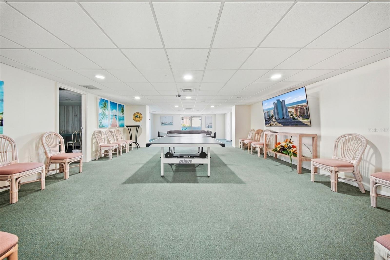 Image 33 of 39 For 11000 Gulf Boulevard 702