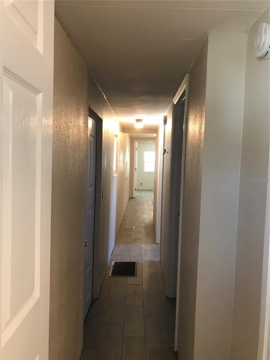 Image 6 of 9 For 7037 Lofty Drive