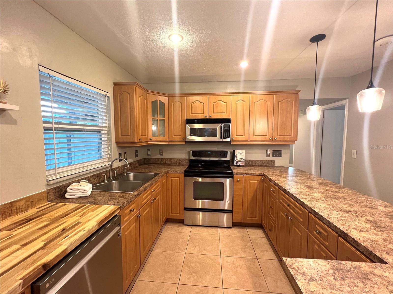 Image 12 of 46 For 2908 Heiter Street